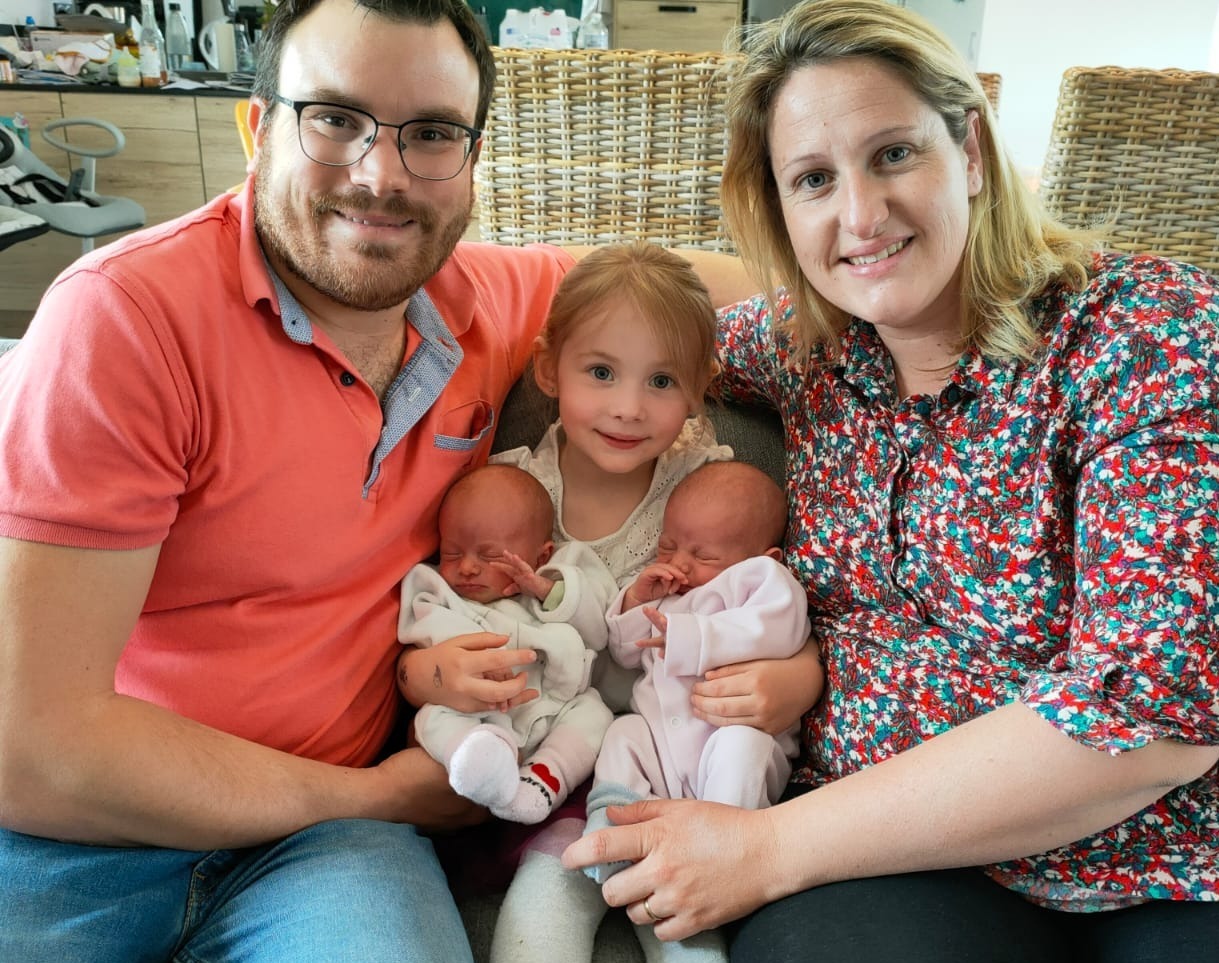 Carnet Rose : Candice et Apolline Mazenod