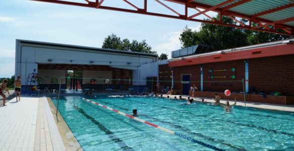 Piscine Vacances de la Toussaint et Mini-Stages – Zone de loisirs Hurongues