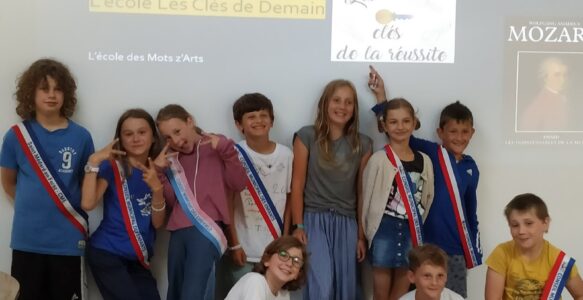 Le CME a voté pour choisir un nom à leur école