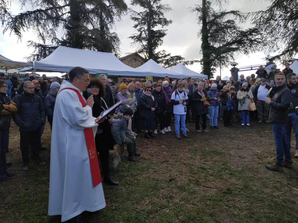 20260331-Pere-Frenay-Benediction-Meutes